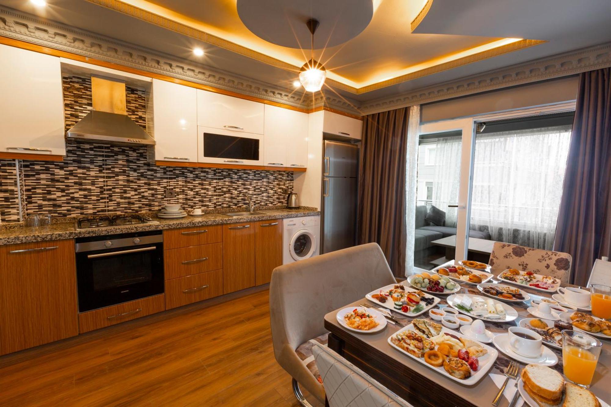 Real King Suite Hotel Trabzon Buitenkant foto